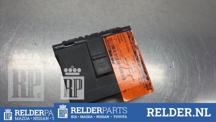 Usagé Ordinateur divers Nissan Primera (P12) 1.8 16V Prix € 68,00 Règlement à la marge proposé par Relder Parts B.V.
