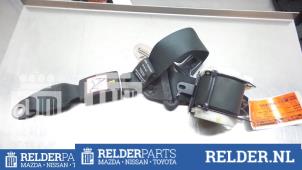 Used Rear seatbelt tensioner, right Nissan Almera Tino (V10M) 2.0 16V CVT Price € 27,00 Margin scheme offered by Relder Parts B.V.
