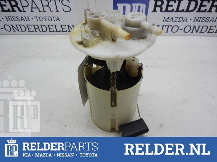 Gebrauchte Kraftstoffpumpe Elektrisch Toyota Corolla (E12) 1.6 16V VVT-i Preis € 30,00 Margenregelung angeboten von Relder Parts B.V.
