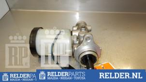 Używane Glówny cylinder hamulcowy Mazda MX-5 (NB18/35/8C) 1.6i 16V Cena € 36,00 Procedura marży oferowane przez Relder Parts B.V.