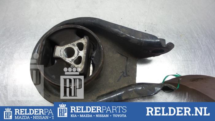Usagé Support moteur Mazda 3 Sport (BK) 2.3i 16V MZR Prix € 27,00 Règlement à la marge proposé par Relder Parts B.V.
