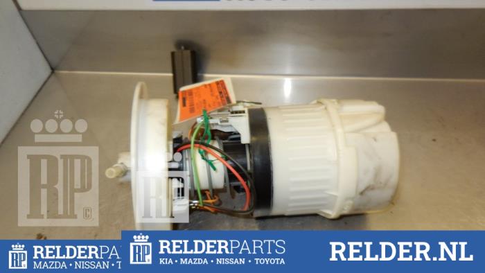 Gebrauchte Kraftstoffpumpe Elektrisch Mazda 3 Sport (BK) 2.3i 16V MZR Preis € 45,00 Margenregelung angeboten von Relder Parts B.V.