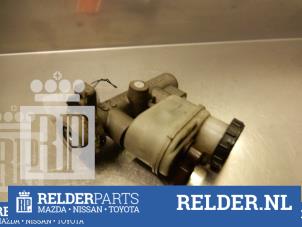Used Master cylinder Nissan Almera (N16) 2.2 Di 16V Price € 36,00 Margin scheme offered by Relder Parts B.V.