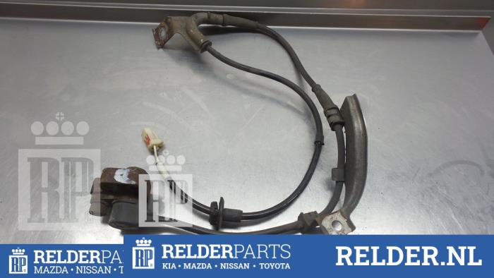 Begagnade ABS-sensor Mazda MX-5 (NB18/35/8C) 1.6i 16V Pris € 27,00 Marginaltabell erbjuds av Relder Parts B.V.