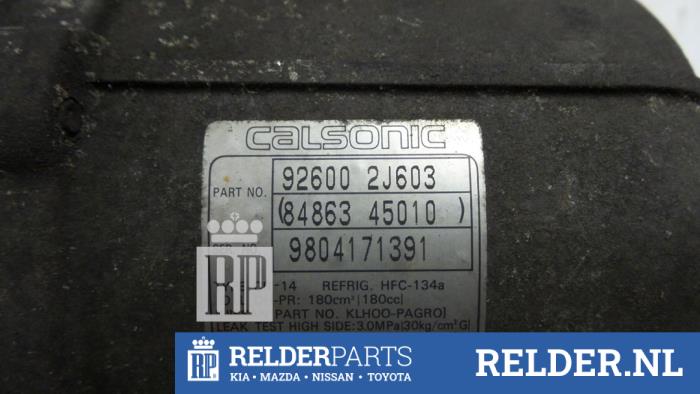 Usagé Pompe clim Nissan Primera Traveller (WP11) 2.0 TD Prix € 45,00 Règlement à la marge proposé par Relder Parts B.V.
