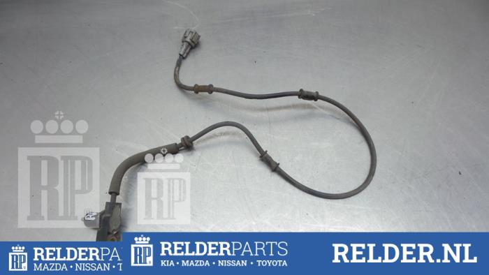 Używane Czujnik ABS Nissan Almera (N15) 1.4 GX 16V Cena € 27,00 Procedura marży oferowane przez Relder Parts B.V.