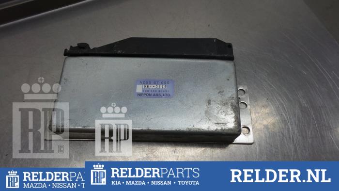 Usagé Ordinateur ABS Mazda MX-5 (NB18/35/8C) 1.6i 16V Prix € 45,00 Règlement à la marge proposé par Relder Parts B.V.