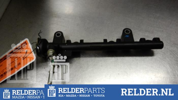 Usagé Système d'injection Toyota Aygo (B10) 1.0 12V VVT-i Prix € 45,00 Règlement à la marge proposé par Relder Parts B.V.
