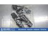 Injector (diesel) from a Nissan Primera Estate (WP11) 2.0 TD 2000