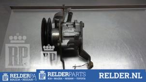 Begagnade Servostyrningspump Nissan Primera Estate (WP11) 2.0 TD Pris € 45,00 Marginaltabell erbjuds av Relder Parts B.V.