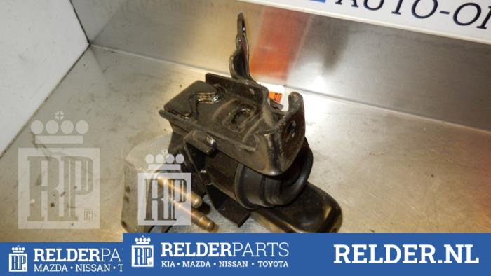 Used Engine mount Toyota Corolla (E12) 1.4 16V VVT-i Price € 27,00 Margin scheme offered by Relder Parts B.V.