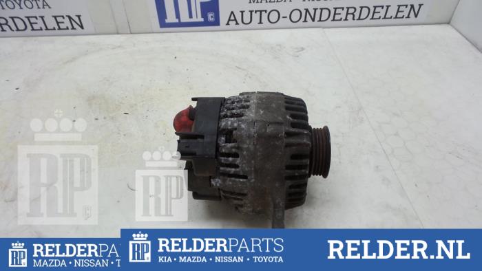 Usagé Dynamo Nissan Micra (K12) 1.2 16V Prix € 25,00 Règlement à la marge proposé par Relder Parts B.V.