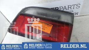 Usagé Feu arrière droit Mazda 626 (GW19) 2.0i 16V GLX Prix € 23,00 Règlement à la marge proposé par Relder Parts B.V.