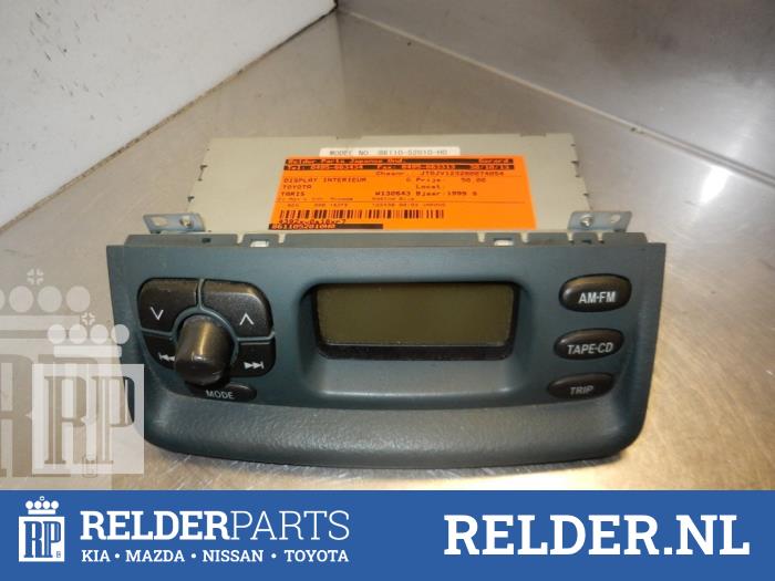 Begagnade Innerdisplay Toyota Yaris (P1) 1.0 16V VVT-i Pris € 35,00 Marginaltabell erbjuds av Relder Parts B.V.