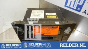 Usagé Radio/Lecteur CD Toyota Avensis (T25/B1D) 1.8 16V VVT-i Prix € 50,00 Règlement à la marge proposé par Relder Parts B.V.