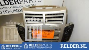 Gebrauchte Radio CD Spieler Toyota Yaris II (P9) 1.3 16V VVT-i Preis € 45,00 Margenregelung angeboten von Relder Parts B.V.