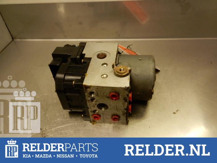 Used ABS Computer Nissan Almera (N16) 1.5 16V Price € 45,00 Margin scheme offered by Relder Parts B.V.