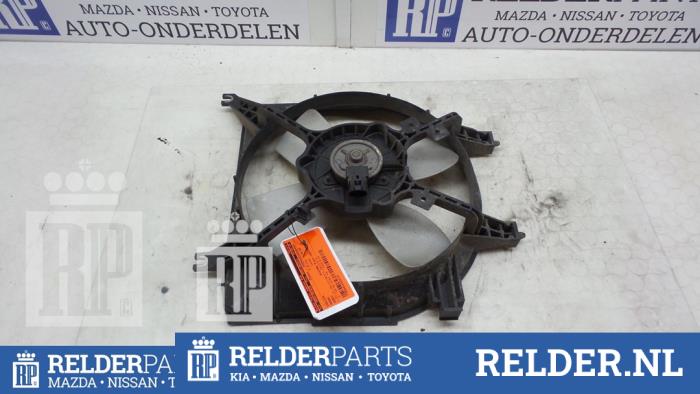 Używane Wentylator Mazda Demio (DW) 1.3 16V Cena € 36,00 Procedura marży oferowane przez Relder Parts B.V.