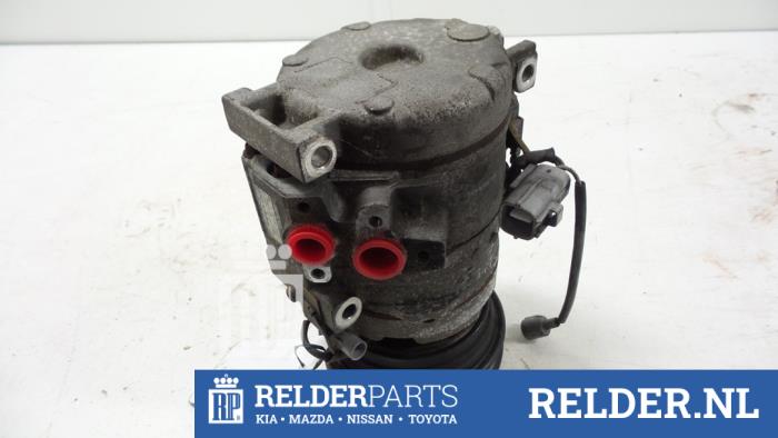 Usagé Compresseur de clim Toyota Avensis (T22) 2.0 D-4D 16V Prix € 70,00 Règlement à la marge proposé par Relder Parts B.V.