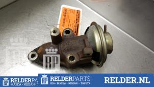 AGR Ventil van een Toyota Avensis (T22) 2.0 D-4D 16V 2001