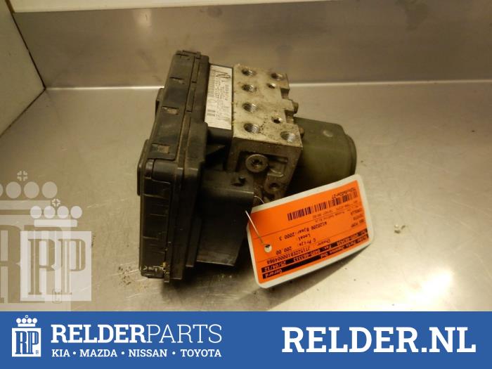 Begagnade ABS-pump Toyota Corolla (EB/WZ/CD) 1.4 16V VVT-i Pris € 36,00 Marginaltabell erbjuds av Relder Parts B.V.