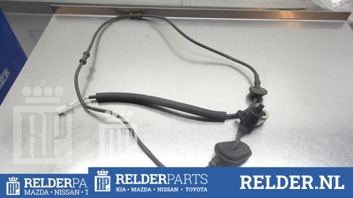 Begagnade ABS-sensor Mazda Demio (DW) 1.5 16V Pris € 27,00 Marginaltabell erbjuds av Relder Parts B.V.