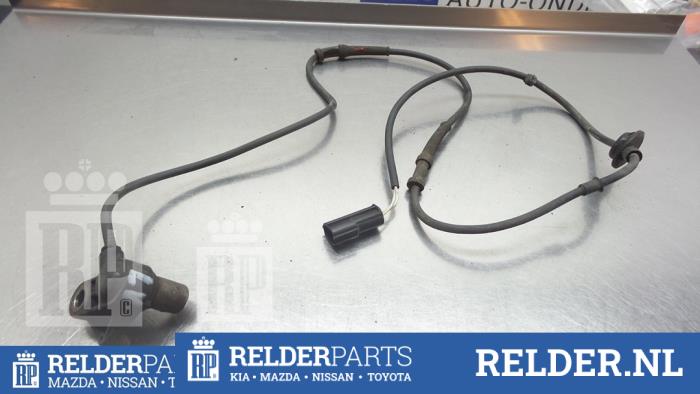 Begagnade ABS-sensor Mazda Demio (DW) 1.5 16V Pris € 27,00 Marginaltabell erbjuds av Relder Parts B.V.