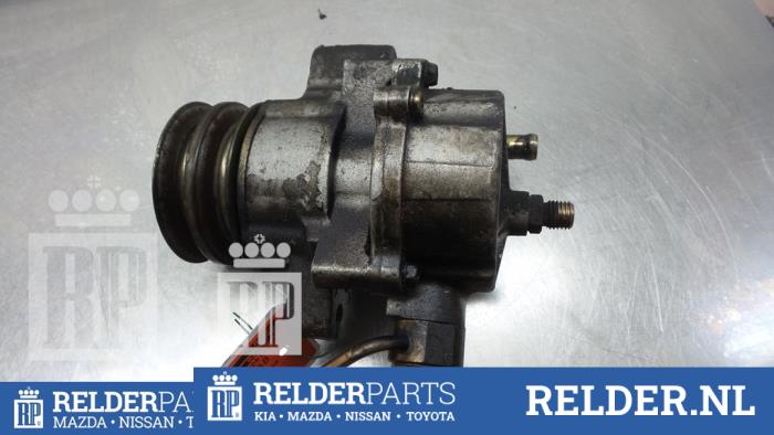 Gebrauchte Ölpumpe Mazda 323 (BA12) 2.0 D Preis € 45,00 Margenregelung angeboten von Relder Parts B.V.
