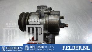 Usagé Pompe à huile Mazda 323 (BA12) 2.0 D Prix € 45,00 Règlement à la marge proposé par Relder Parts B.V.