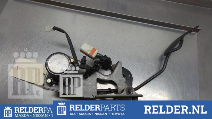 Begagnade Gaspedalsensor Mazda 323 (BA12) 2.0 D Pris € 54,00 Marginaltabell erbjuds av Relder Parts B.V.