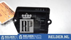 Usagé Résistance chauffage Mazda 323 P (BA15) 1.5i 16V Prix € 27,00 Règlement à la marge proposé par Relder Parts B.V.