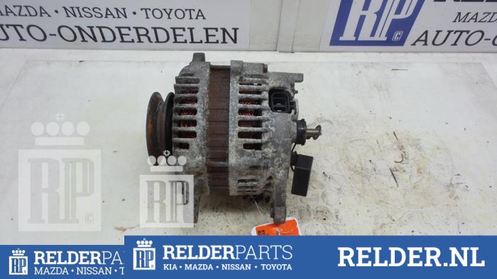 Dynamo från en Nissan Primera (P11) 2.0 TD SLX 2001