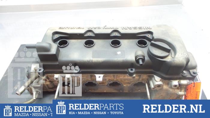 Begagnade Topplock Nissan Almera (N16) 1.5 16V Pris € 135,00 Marginaltabell erbjuds av Relder Parts B.V.