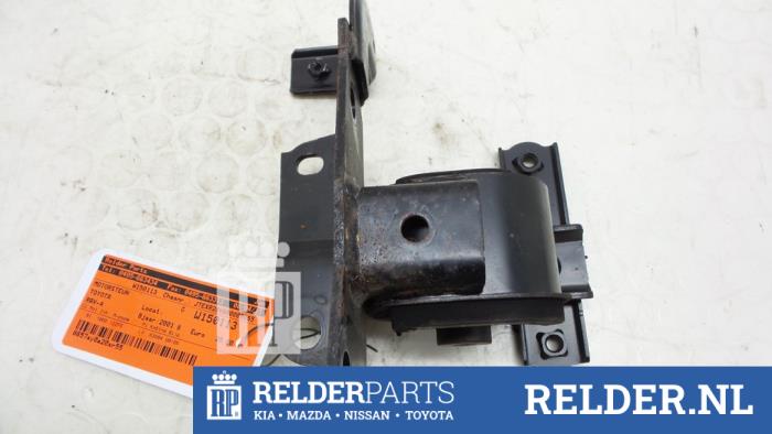 Used Engine mount Toyota RAV4 (A2) 1.8 16V VVT-i 4x2 Price € 27,00 Margin scheme offered by Relder Parts B.V.