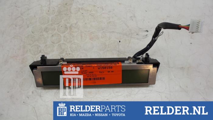 Begagnade Innerdisplay Mazda 3 Sport (BK) 1.6 CiTD 16V Pris € 50,00 Marginaltabell erbjuds av Relder Parts B.V.