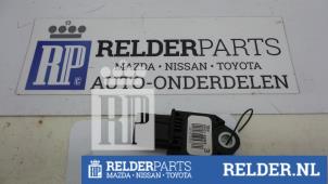 Gebrauchte Airbag Sensor Toyota Corolla (E12) 1.6 16V VVT-i Preis € 23,00 Margenregelung angeboten von Relder Parts B.V.