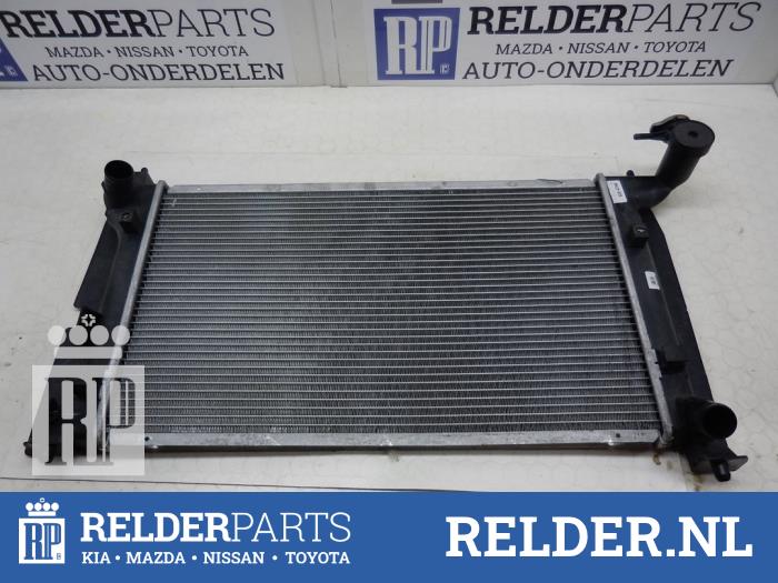 Gebrauchte Kühler Toyota Corolla Wagon (E12) 1.4 16V VVT-i Preis € 30,00 Margenregelung angeboten von Relder Parts B.V.