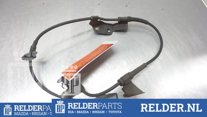 Begagnade ABS-sensor Mazda 626 (GF14) 2.0i 16V Pris € 27,00 Marginaltabell erbjuds av Relder Parts B.V.