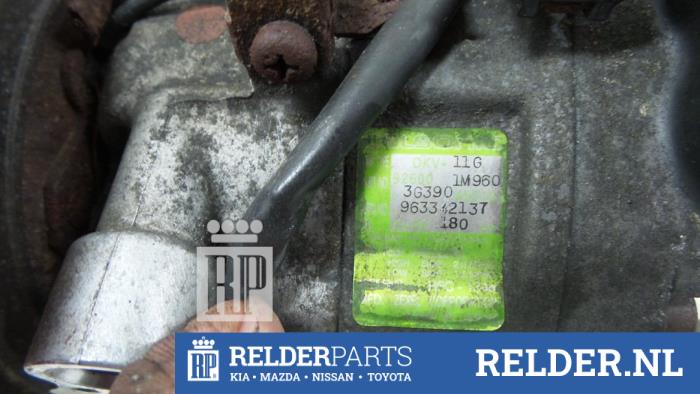 Usagé Pompe clim Nissan Almera (N15) 2.0 GX Diesel Prix € 68,00 Règlement à la marge proposé par Relder Parts B.V.
