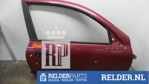 Używane Drzwi prawe wersja 2-drzwiowa Nissan Almera (N16) 1.5 16V Cena € 50,00 Procedura marży oferowane przez Relder Parts B.V.