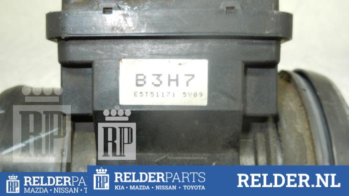 Luftflödesmätare från en Mazda 323 F (BA14) 1.5i GLX,GT 16V 1997