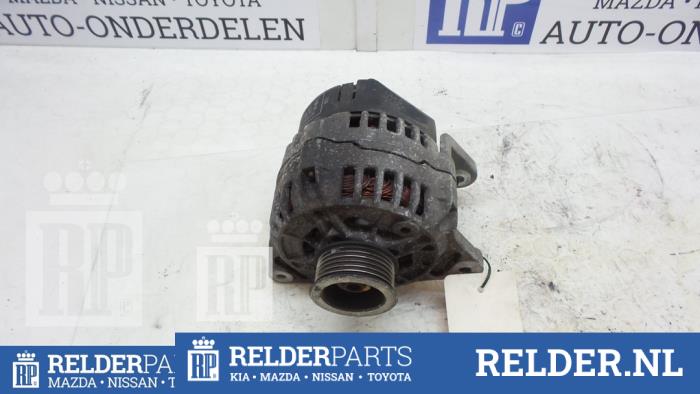 Używane Pradnica Mazda 121 (JA/JB) 1.3i LX,GLX Cena € 32,00 Procedura marży oferowane przez Relder Parts B.V.