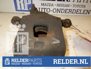Używane Zacisk hamulcowy prawy przód Nissan 100 NX (B13) 1.6 16V Cena € 45,00 Procedura marży oferowane przez Relder Parts B.V.