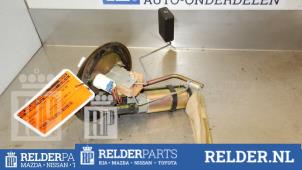 Usagé Pompe à carburant Mazda 323 F (BA14) 1.5i GLX,GT 16V Prix € 32,00 Règlement à la marge proposé par Relder Parts B.V.