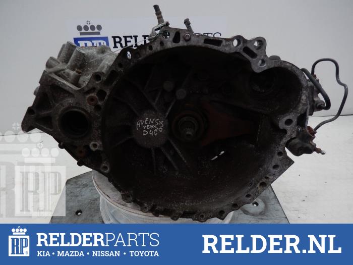 Gebrauchte Getriebe Toyota Avensis Verso (M20) 2.0 D-4D 16V Preis € 300,00 Margenregelung angeboten von Relder Parts B.V.