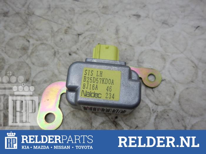 Begagnade Airbagsensor Mazda 323 Fastbreak (BJ14) 1.8 GLX,GT 16V Pris € 23,00 Marginaltabell erbjuds av Relder Parts B.V.