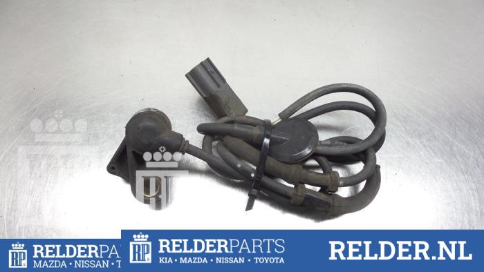 Usados Sensor ABS Mazda 323 Fastbreak (BJ14) 1.6 16V Autom. Precio € 27,00 Norma de margen ofrecido por Relder Parts B.V.