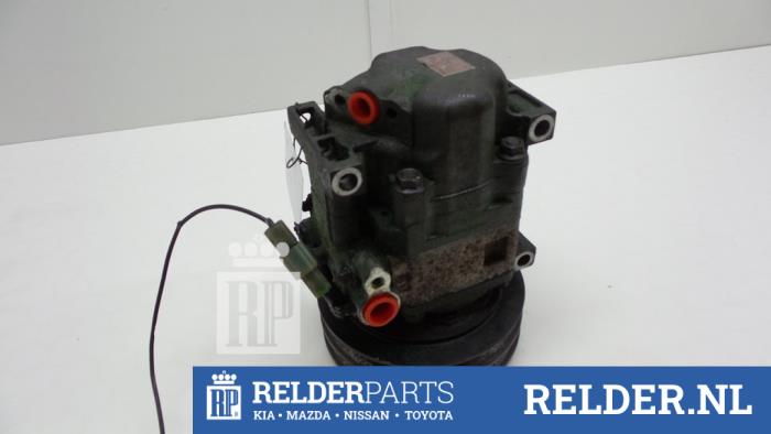 Usagé Compresseur de clim Mazda 323 Fastbreak (BJ14) 2.0 DTiD 16V Prix € 45,00 Règlement à la marge proposé par Relder Parts B.V.