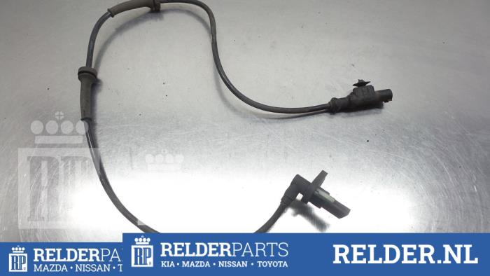 Begagnade ABS-sensor Nissan Micra (K12) 1.2 16V Pris € 27,00 Marginaltabell erbjuds av Relder Parts B.V.