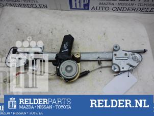 Używane Mechanizm szyby lewej przedniej wersja 2-drzwiowa Mazda MX-3 Cena € 36,00 Procedura marży oferowane przez Relder Parts B.V.